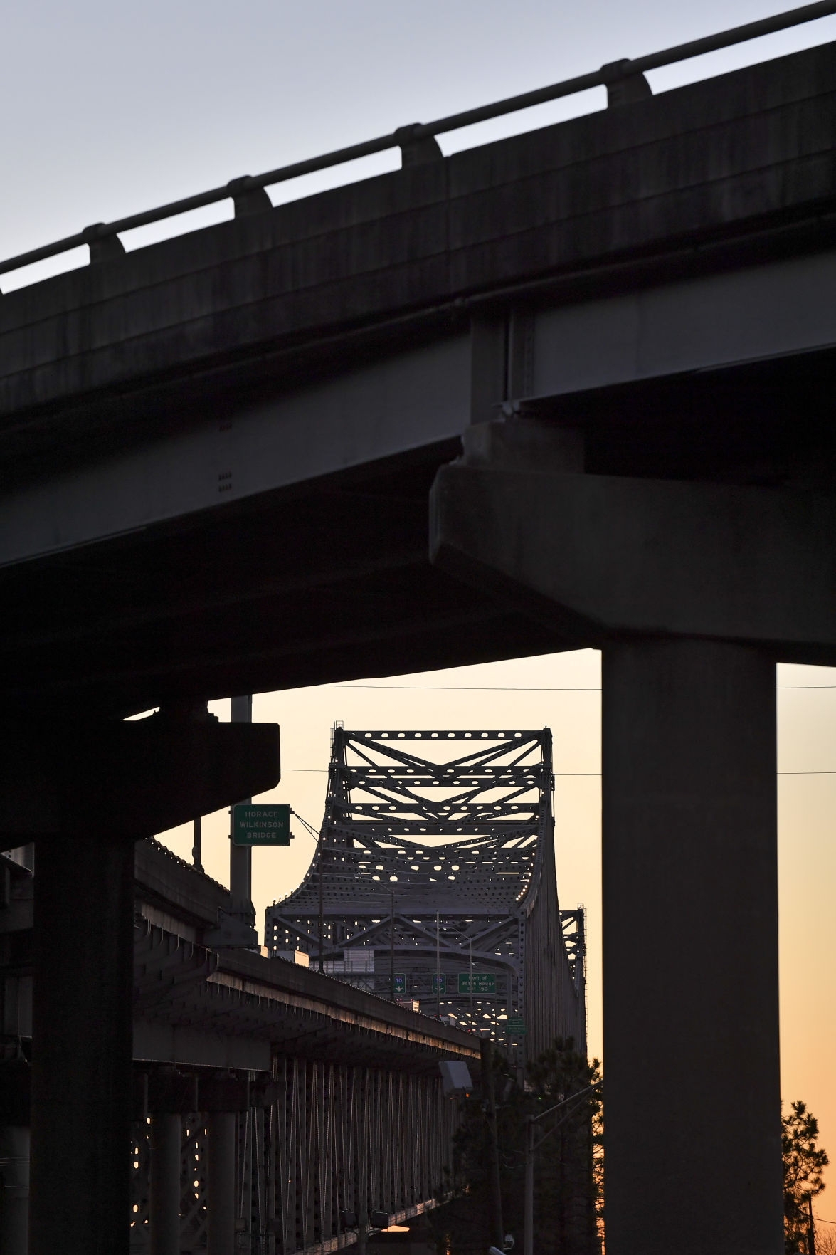 bridgesilhouette.adv_HS_072